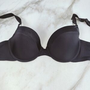 Ilys Black Satin Edge Lightly Lined Molded Cups Underwire Bra, Sz 34D